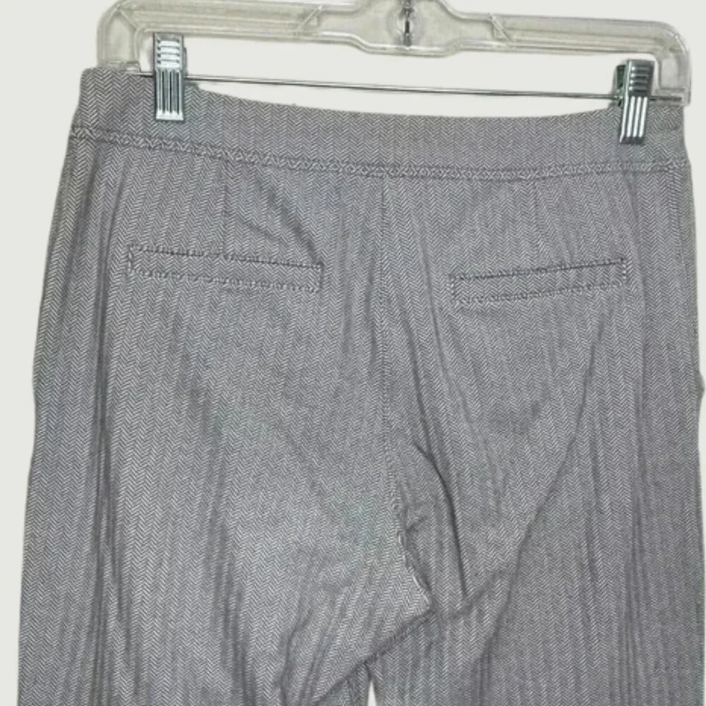 Lululemon Jet Crop Slim Herringbone - Size 6 - White Slate